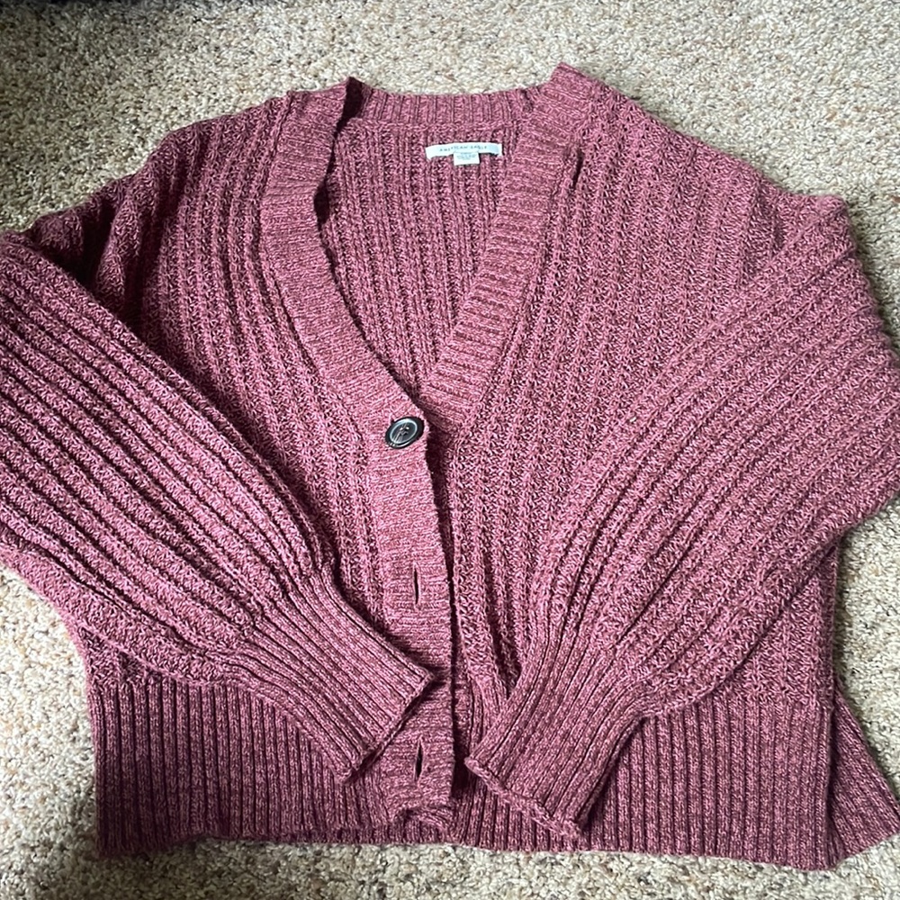 slouchy pink american eagle cardigan